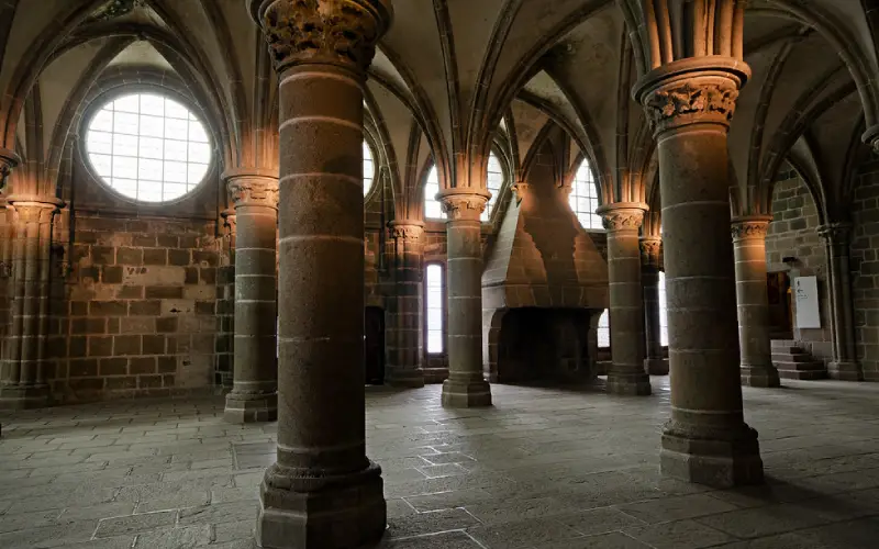 Paris tour to Mont saint michel for lowest price