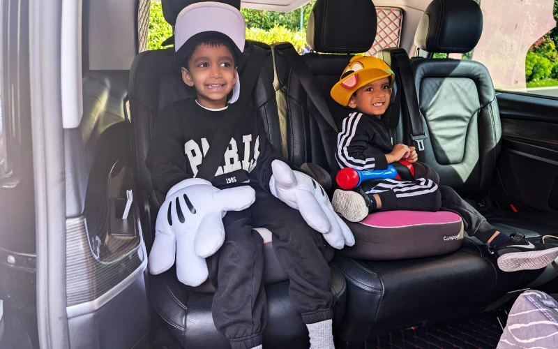 booster-seat-paris-transfers